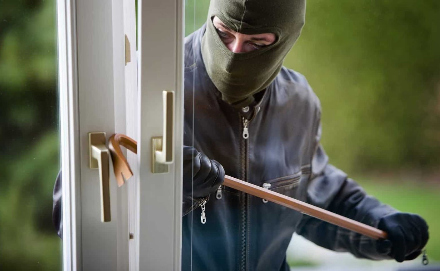 Rendi sicura la tua casa con i sistemi antiscasso per le maniglie finestre